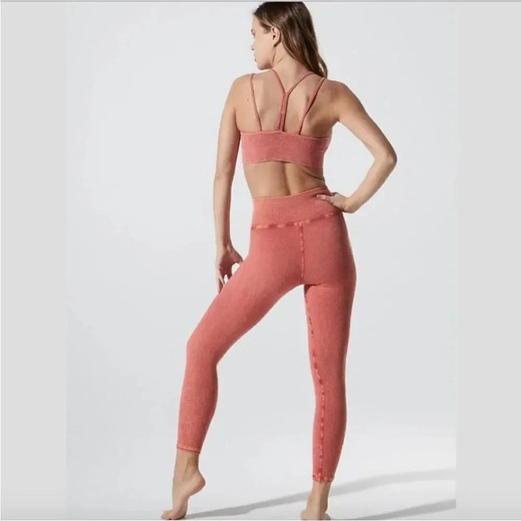 Avocado x TIU Tone It Up Sunrise seamless Leggings - Picture 3 of 13